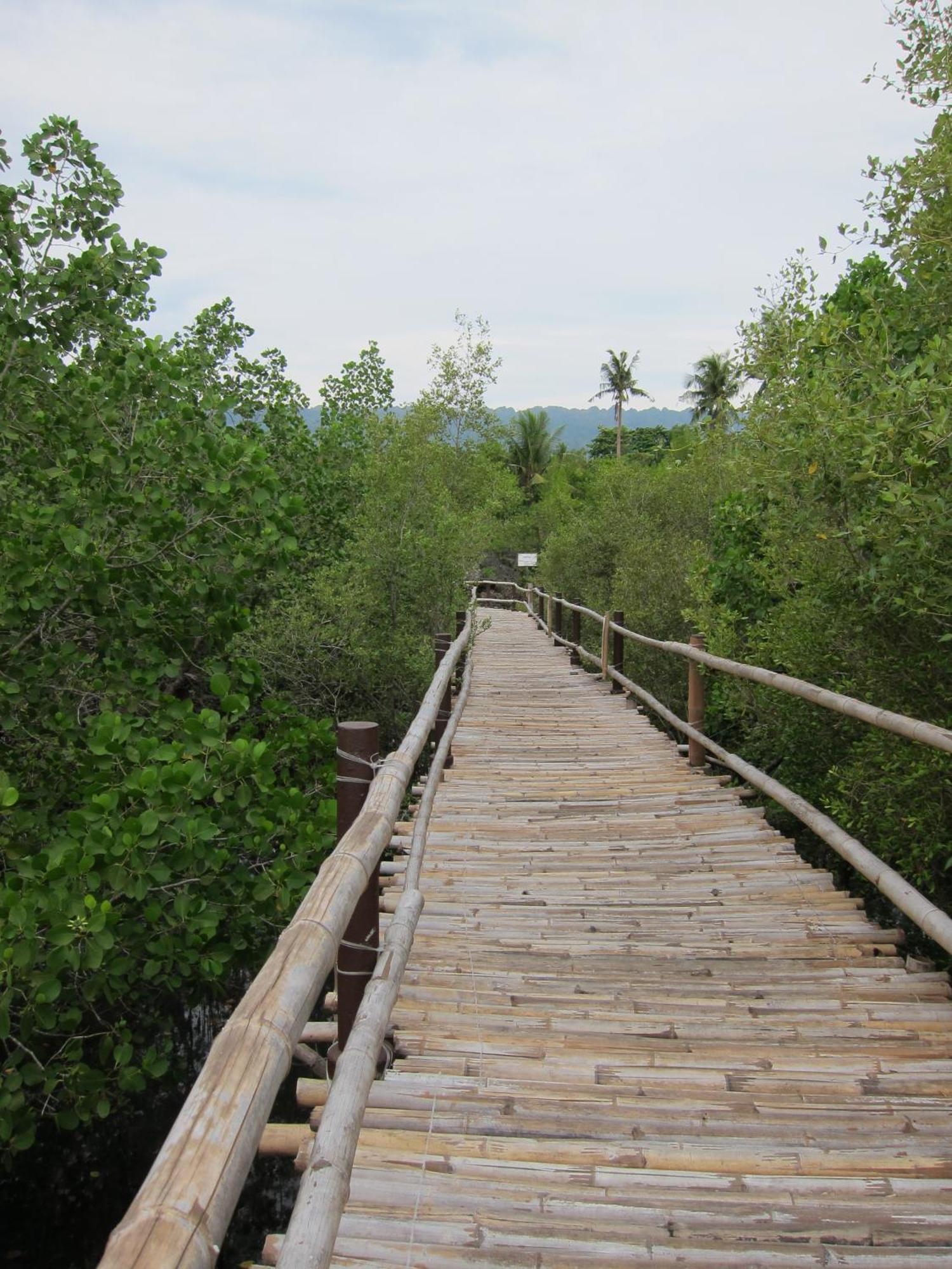 Eskapo Verde Lodge Moalboal Badian Exterior photo