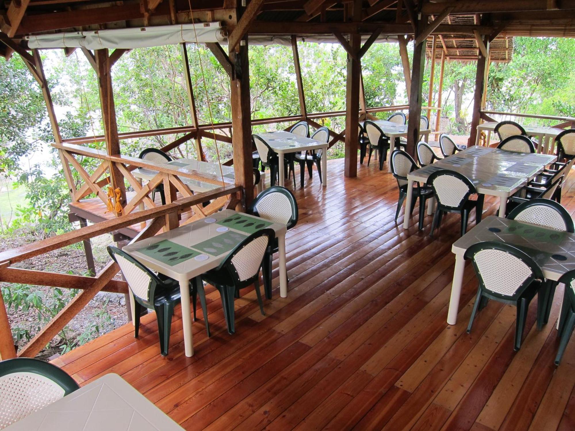 Eskapo Verde Lodge Moalboal Badian Exterior photo